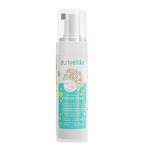 CurlyEllie Flexible Hold Styling Foam, spuma pentru definire cu fixare flexibila par cret 150 ml
